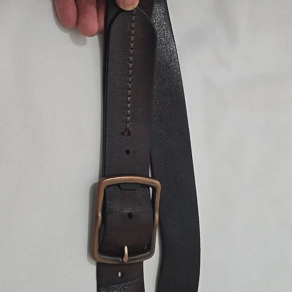 American Eagle Outfitters 100% leather